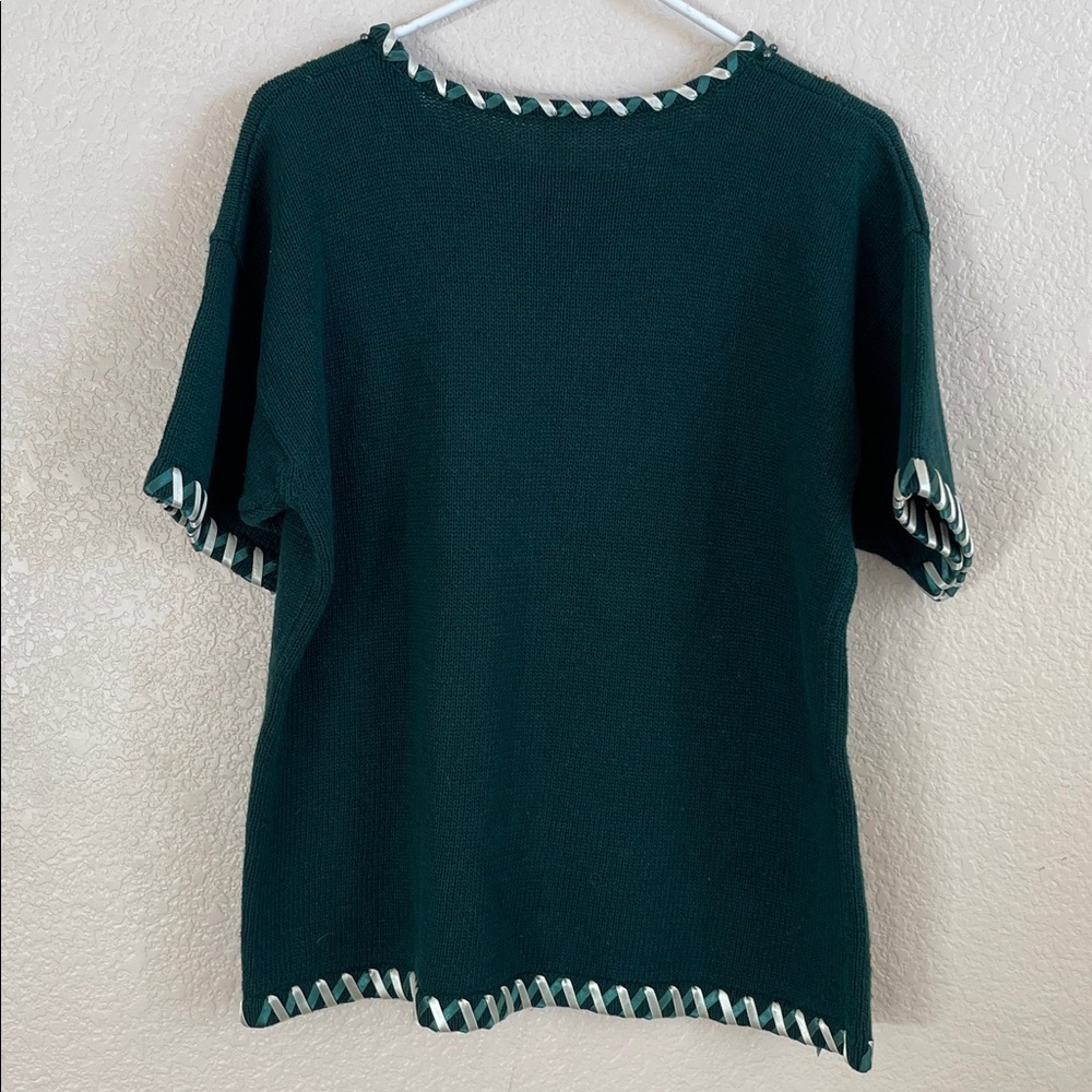Floral Embroidered Green Sweater - Picture 5 of 8